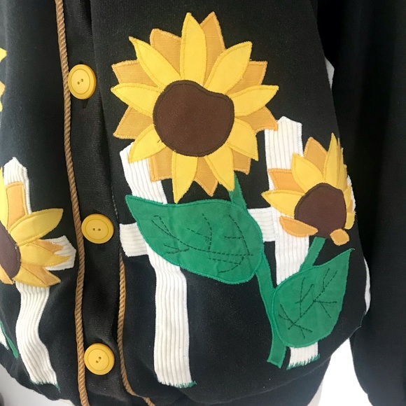 Vintage 80’s embroidered sunflower sweatshirt top - Picture 5 of 11